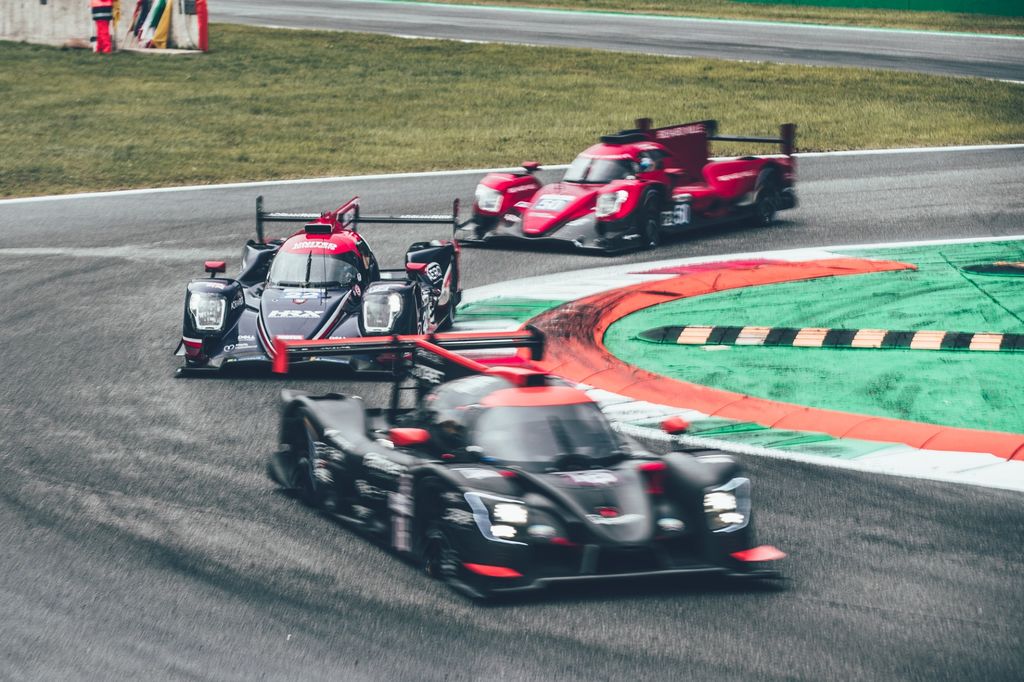 Cars racing at Monza