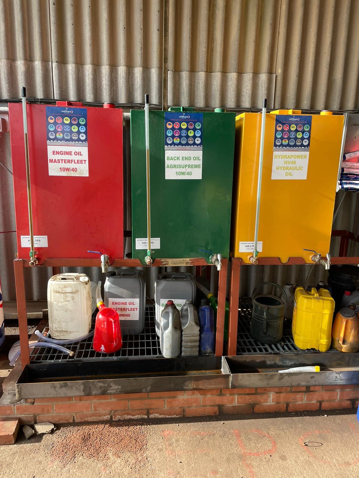 Tompsett Growers Bulk Storage Tanks