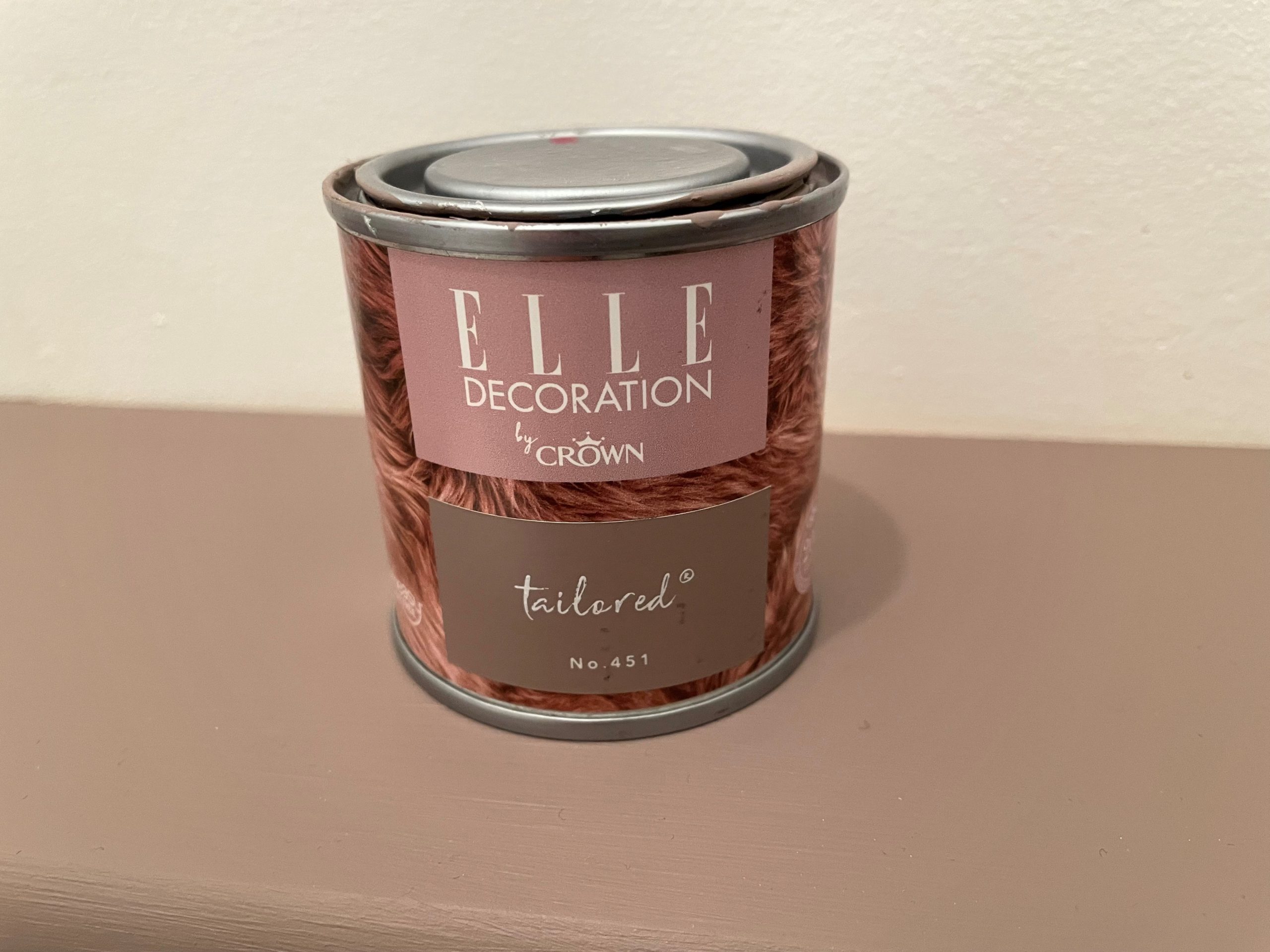 Crown Elle Decoration Paint in 'Tailored'