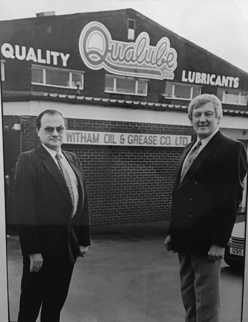 Geoff Bottom and Alan Smith outside the Witham Factor on Outer Circle Rd in 1987